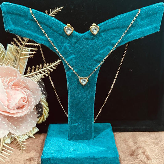 Gold Heart Pendant Set for Women | Minimal Design | Anti-Tarnish Stainless Steel Jewelry