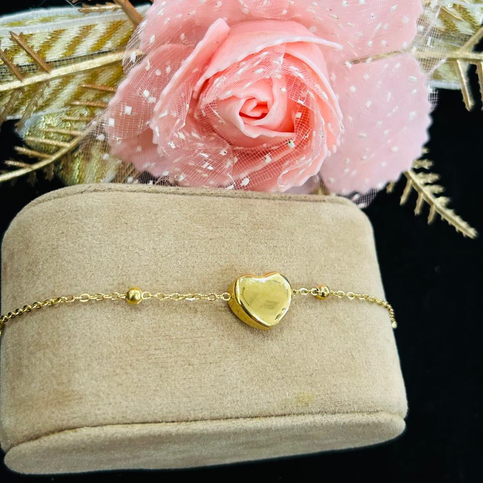 Gold Heart Charm Bracelet for Women | Minimal Design | Anti-Tarnish Stainless Steel Jewelry
