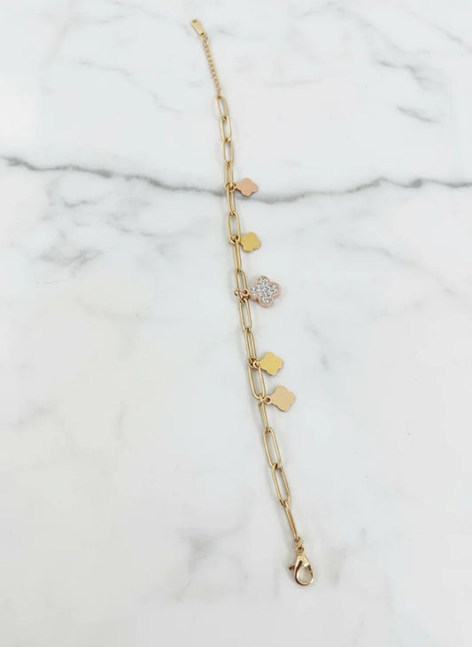 Gold Clover Charm Bracelet for Women | Link Chain Design | Anti-Tarnish Stainless Steel Jewelry