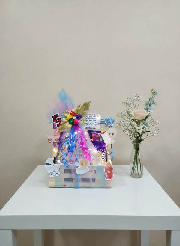 Baby Shower Celebration Hamper – Perfect Gift for New Parents (1) Baby Shower Celebration Hamper – Perfect Gift for New Parents