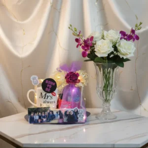 Elegant Engagement Hamper Soon-to-Be Mrs (2) Elegant Engagement Hamper Soon-to-Be Mrs